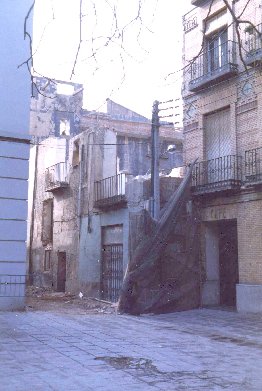 131_2-plaza-Santa-Cruz.jpg